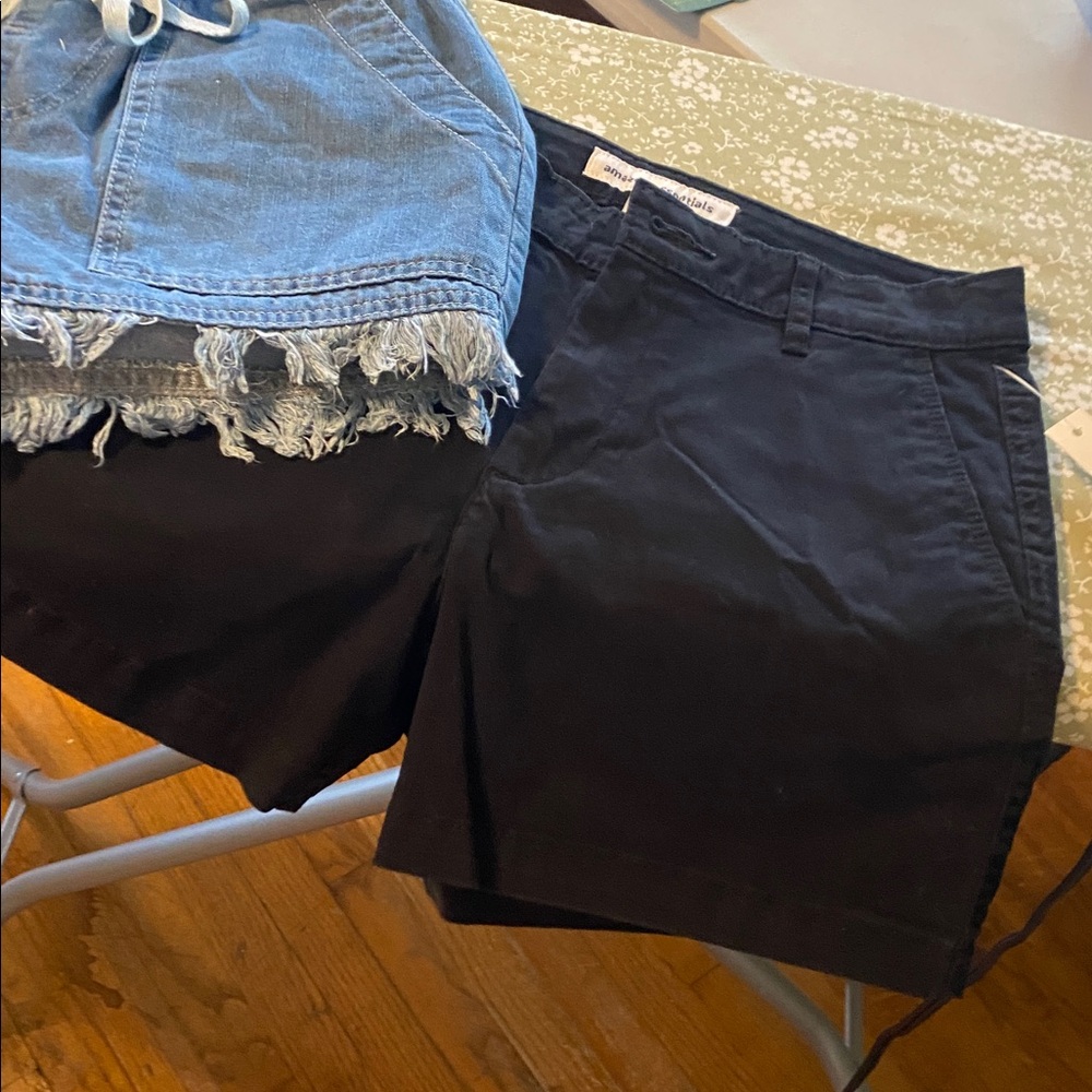 NWT 2 pair of shorts bundle. Cotton. Size XS and size 2 shorts.